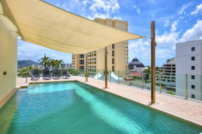 Resort-Style Cityview Getaway in Perfect Location
